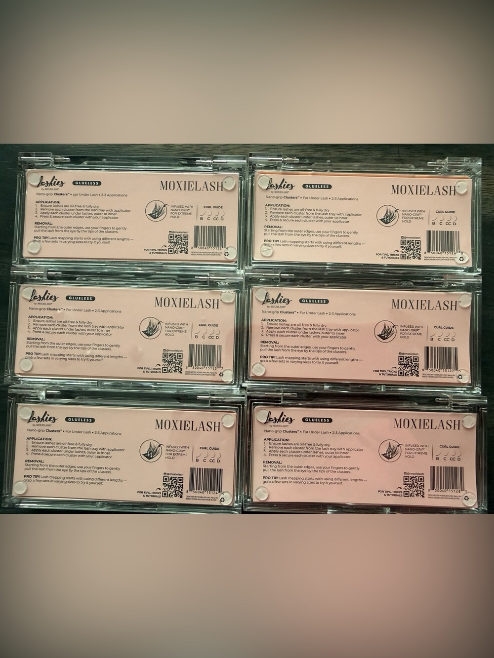 MOXIELASH Sampler Bundle Instant Lash Clusters, Travel Case & More! - Picture 3 of 16